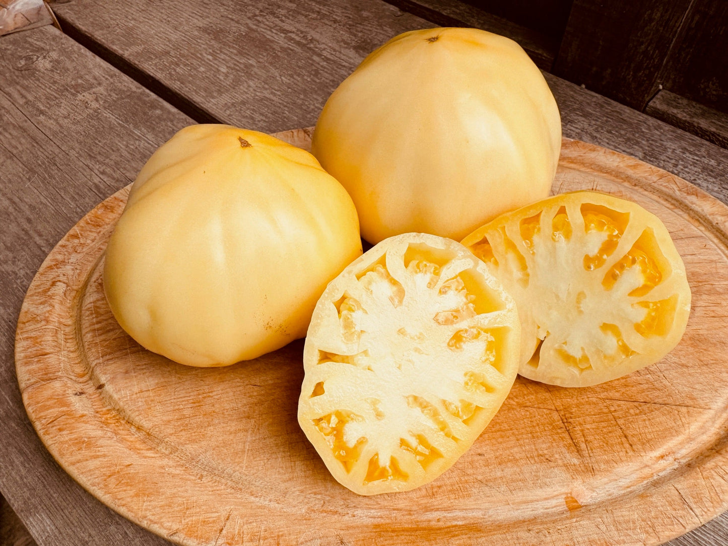 White Oxheart Tomato - Organic - Greta's Family Gardens